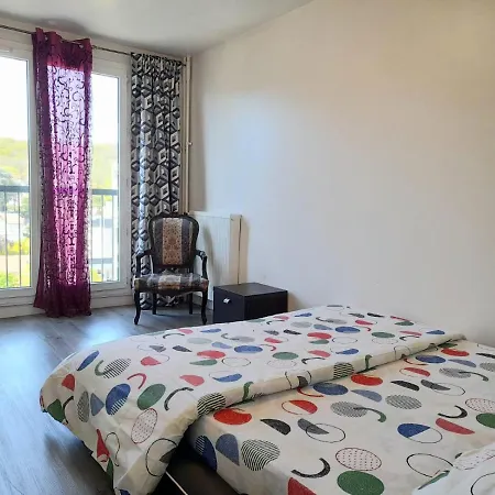 Apartment Lumineux Et Cosy A Chaville. *