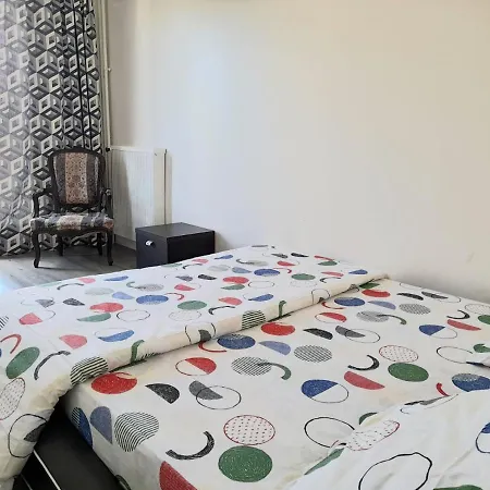 Lumineux Et Cosy A Chaville. Apartment